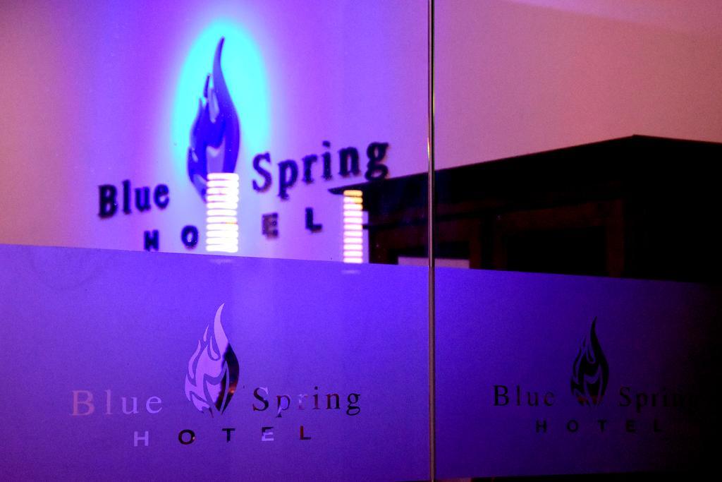 Blue Spring Hotel Wadduwa Exteriör bild